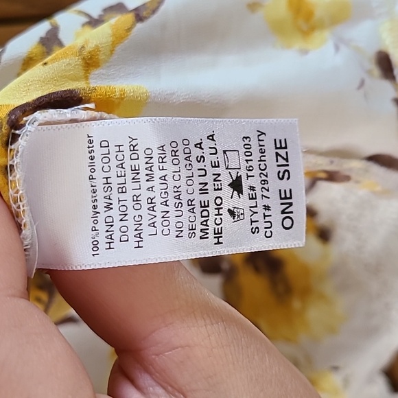 Floral Sheer Cardigan - Picture 2 of 4